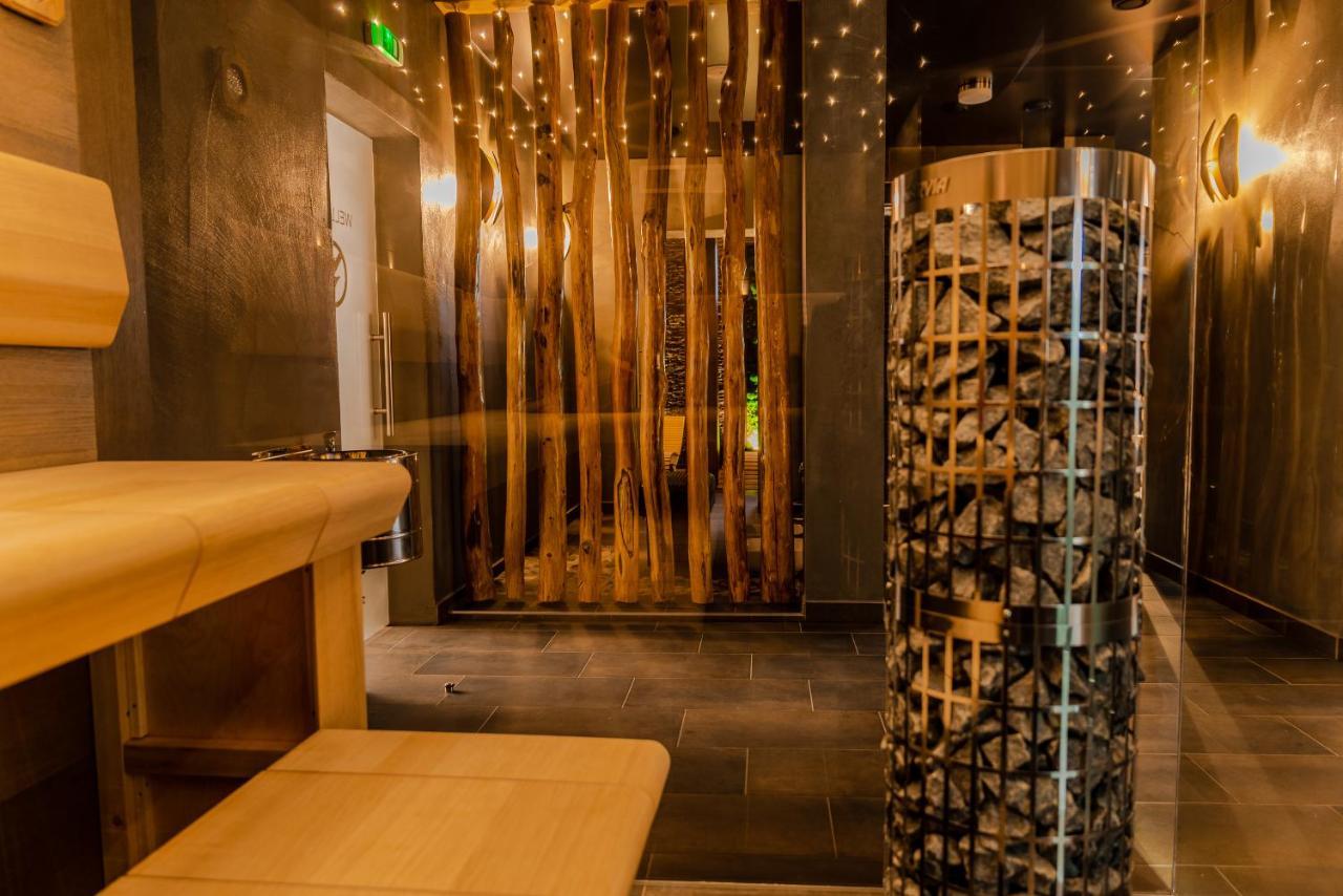 Hotel Dastan レビツェ エクステリア 写真