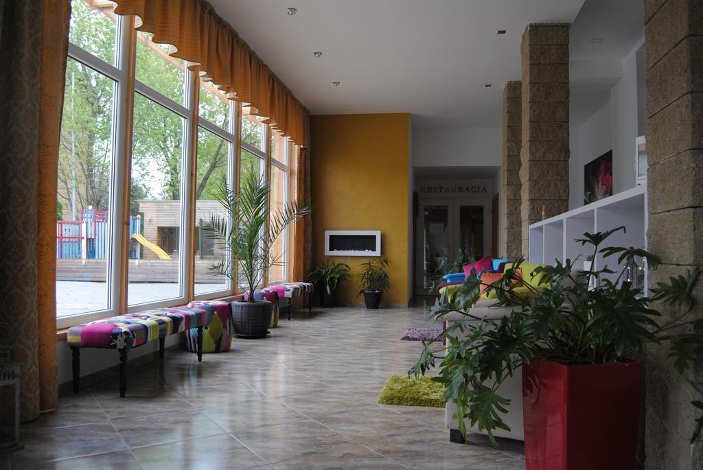 Hotel Dastan レビツェ エクステリア 写真